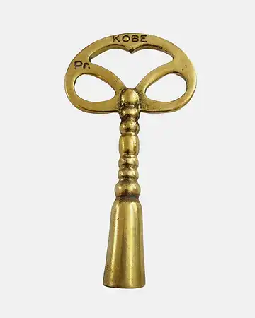 Kobe Metal Kanun Anahtarı